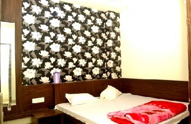 Hotel Sangam Palace, Ujjain 1
